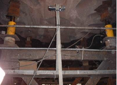 液壓千斤頂在鍋爐受熱面施工安裝中的應(yīng)用