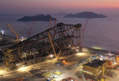 液壓千斤頂為大型結構物裝船施工提供助推力