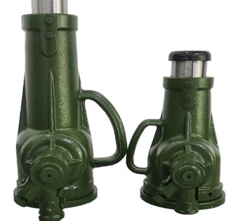 汽車廠家附贈的隨車千斤頂分家用和汽修用兩大類型