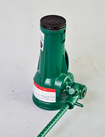 螺旋千斤頂中的螺桿是通用零件嗎