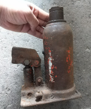 液壓千斤頂脫漆